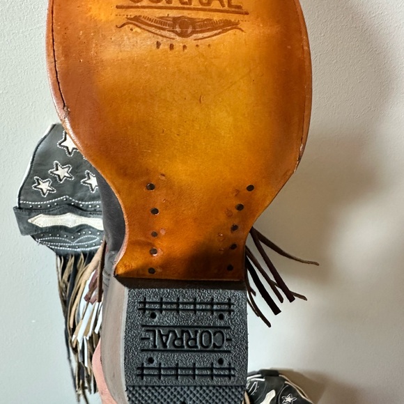 Corral Green Handcrafted Boots - Picture 9 of 13